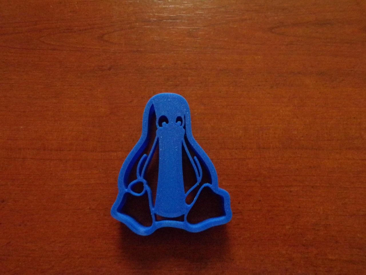 emporte pièce pinguën 3 geprint met 3D PLA ongeveer 7,5 x 6,2 x 1 cm – photo 2